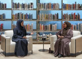 لبنى القاسمي تستعرض دور المرأة الإماراتية في القيادة وصناعة الأثر