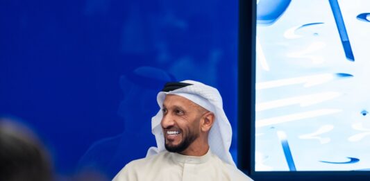 عبدالله آل حامد: الإمارات هيأت للشباب بيئة تفتح أبواب الفرص وتصقل المواهب وتمنح الطموح مساحته